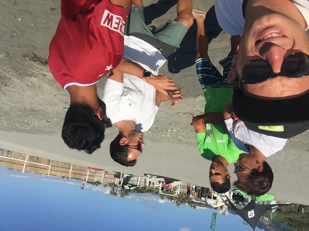 Youri zoon una leggenda del kite mondiale è atterrato a Gizzeria Lido 3 2AC88C82 35BE 42BC 9175 39DA7484EB28