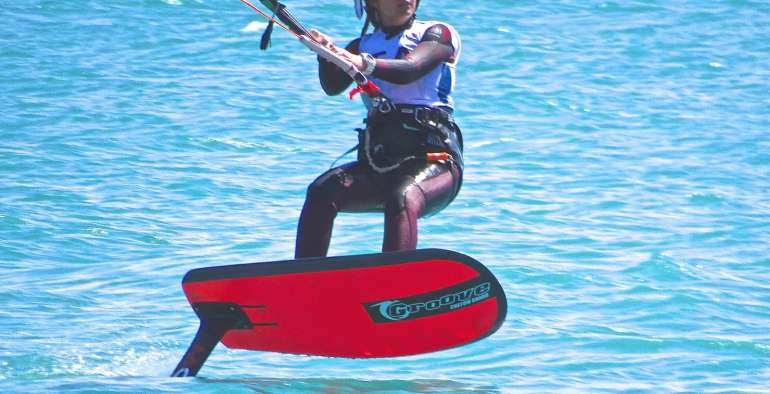 Hydrofoil – La nuova disciplina a Gizzeria Lido
